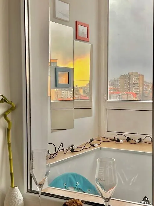 City View Studio In The Heart Of Bucharest Apartment 0*,